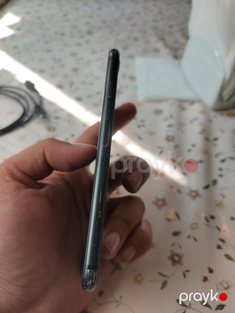 Apple iPhone SE (2020) Black 64GB/3GB — Smartfonlar, Bakı (2)