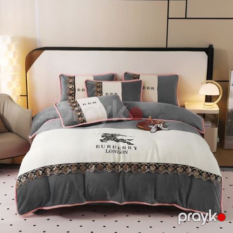 Yataq dəsti, İkinəfərlik, Velür, yorğan üzü 200x230 sm, mələfə 220x240 sm, yastıq üzü 50x70 sm — Bakı