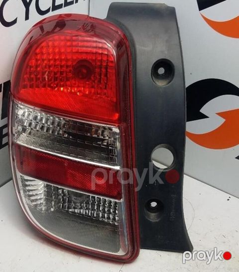 "Nissan Micra 2010" arxa stop farası — Bakı