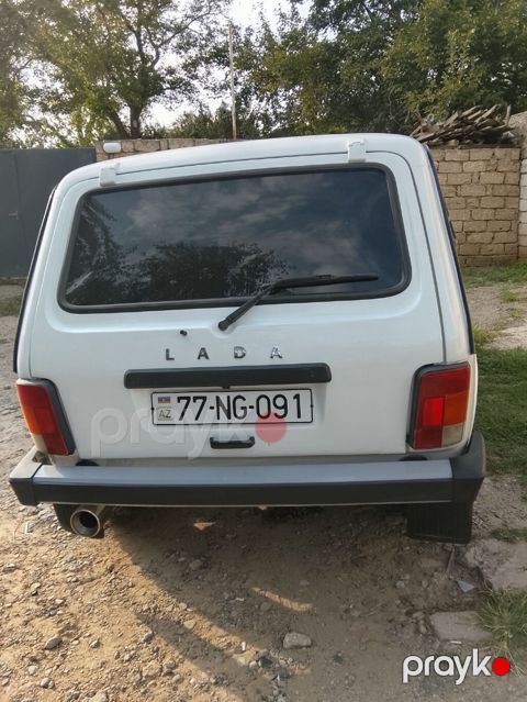VAZ (Lada) 4x4 Niva: 1.8 l 1995 il 260000 km Ofrouder/SUV — Bakı