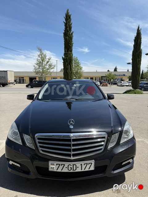 Mercedes-Benz E200 sedan, 2009-cu il, 1,8 turbo benzin, təmiz alman — Bakı