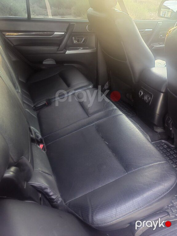 Mitsubishi Pajero, 3.5 L, 2011 il, 186 000 km — Avtomobillər, Bakı (7)