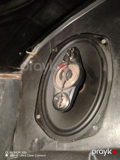 Pioneer avtomobil audio sistemi – maqnitola və arxa akustika dəsti