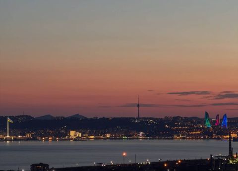 Satılır 3 otaqlı yeni tikili 90 m² — Bakı