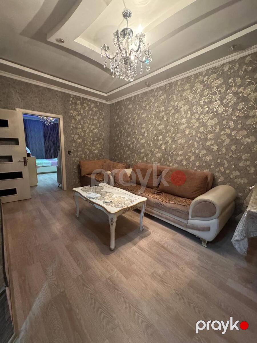Satılır 2 otaqlı köhnə tikili 56 m² — Mənzil, Bakı (2)