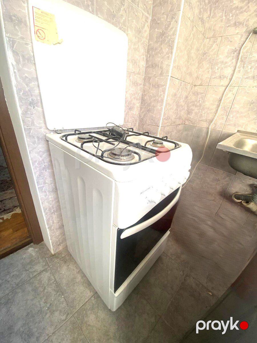 Satılır 2 otaqlı köhnə tikili 45 m² — Mənzil, Bakı (7)