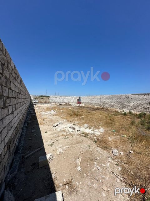 4 sot torpaq sahəsi, Xəzər r — Bakı