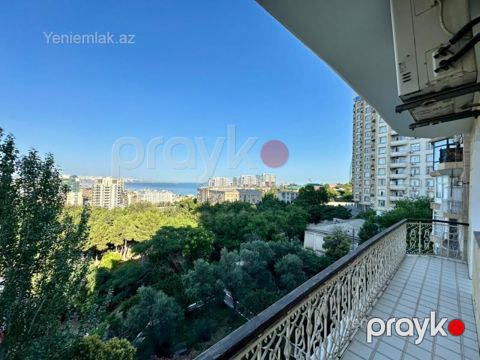Satılır 5 otaqlı Bina evi menzil (Köhnə tikili), 300 m², Yasamal rayonu — Bakı
