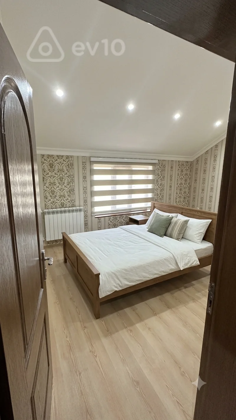 5 otaqlı həyət evi, 255 m², Saray qəsəbəsi — Ev, villa, Bakı (8)