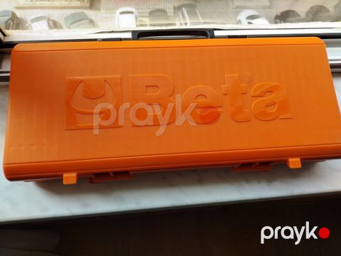 Beta avtomobil maqnitofonlarının çıxarılması üçün professional — Bakı