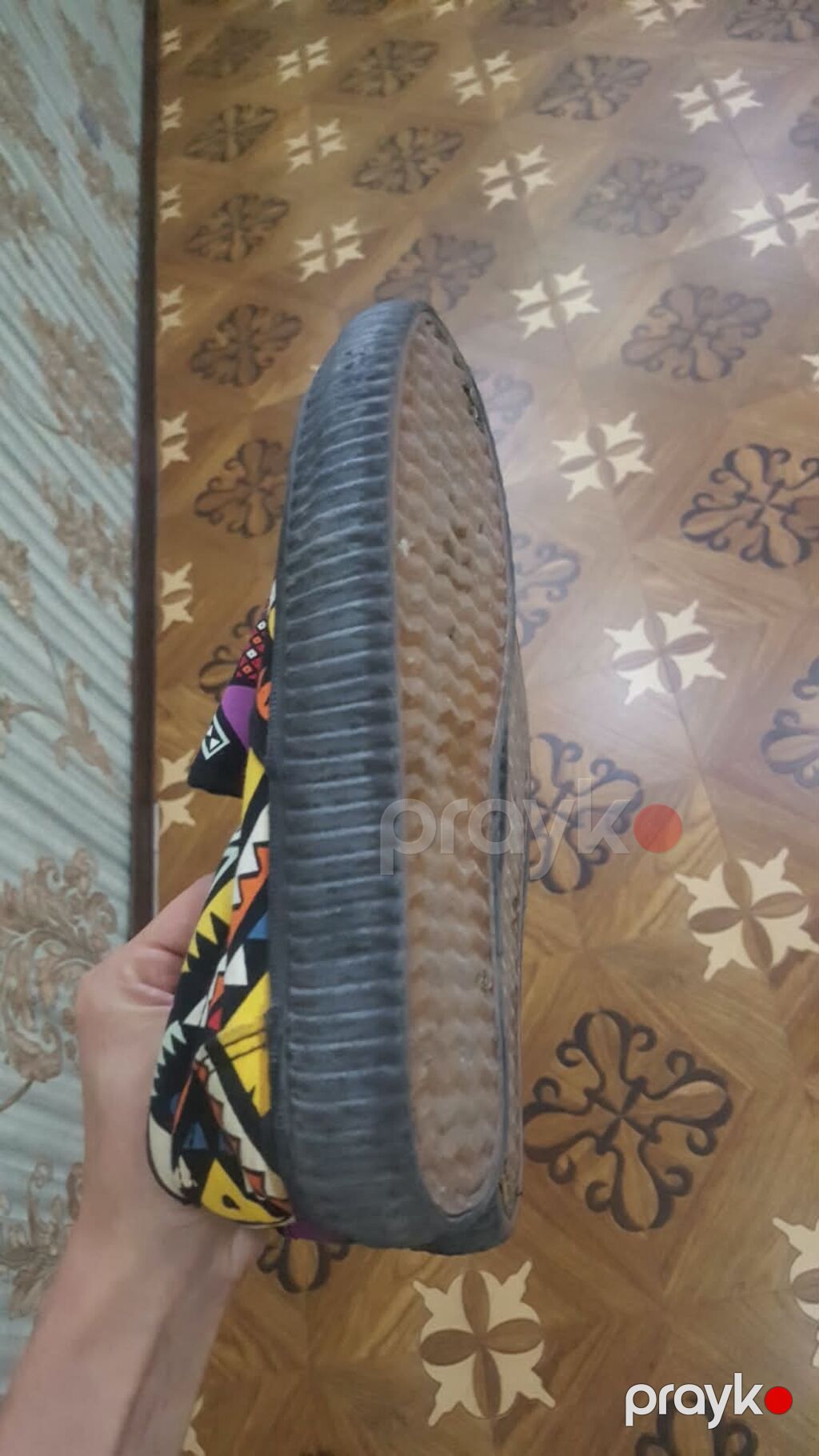 Rəngarəng naxışlı slip-on krossovkalar - Üst hissə: parlaq çoxrəngli — Krosovka, Bakı (2)
