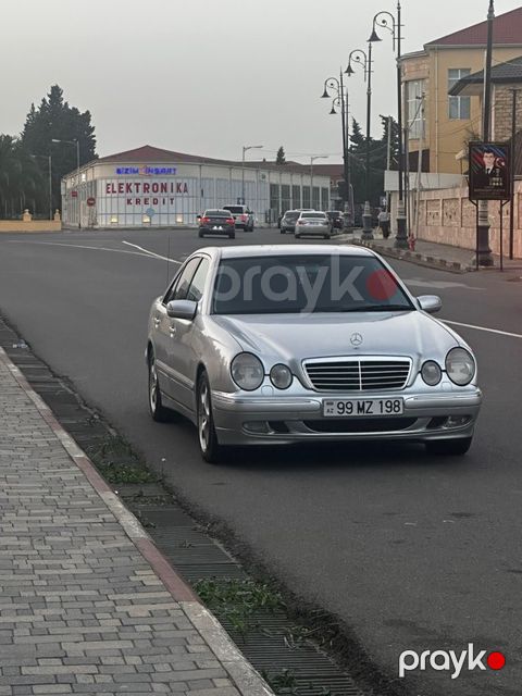 Mercedes E 270, 2.7 L, 2000 il, 189 561 km — Astara