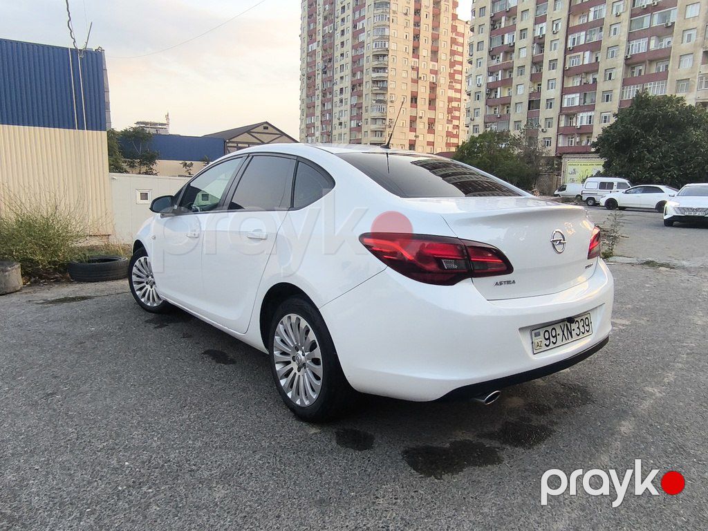 Opel Astra, 1.4 L, 2013 il, 152 000 km — Avtomobillər, Bakı (4)