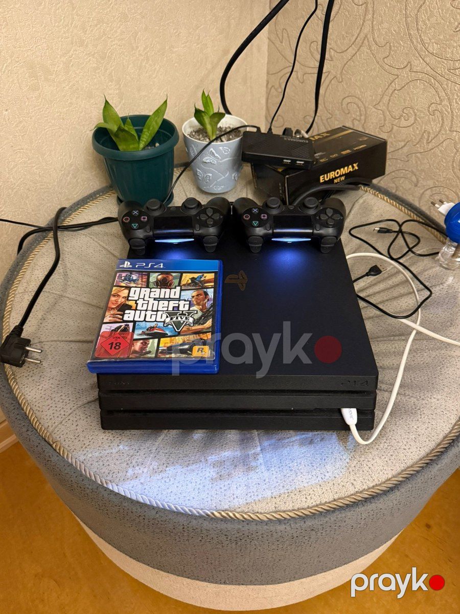 Sony Playstation 4 Pro — Oyunlar, konsollər və proqramlar, Bakı (2)