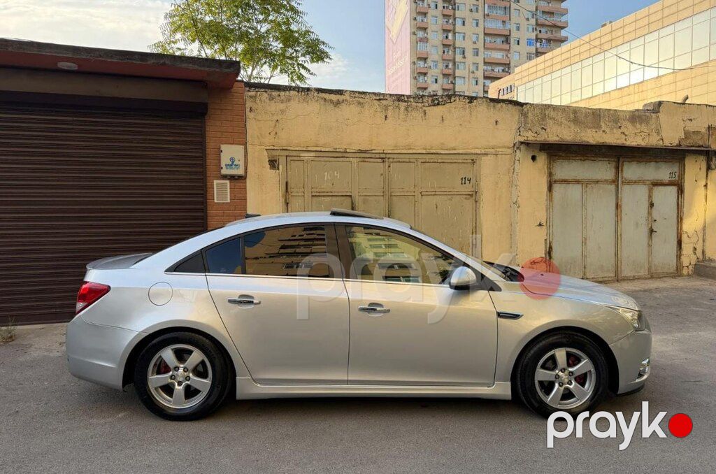 Chevrolet Cruze, 1.4 L, 2011 il, 338 533 km — Avtomobillər, Bakı (7)