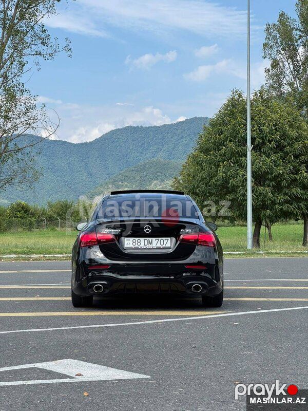 Mercedes A35 AMG, 2024 il — Minik avtomobili icarəsi, Bakı (9)