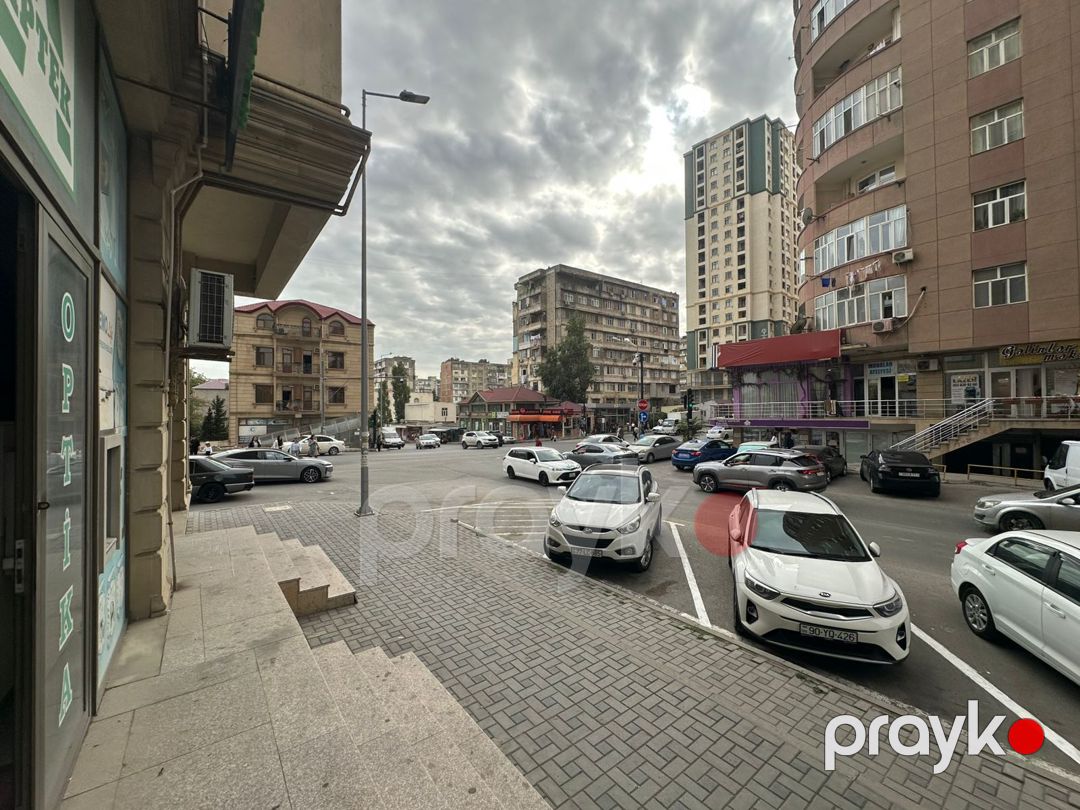 Satılır obyekt 430 m² — Əmlak, Bakı (11)