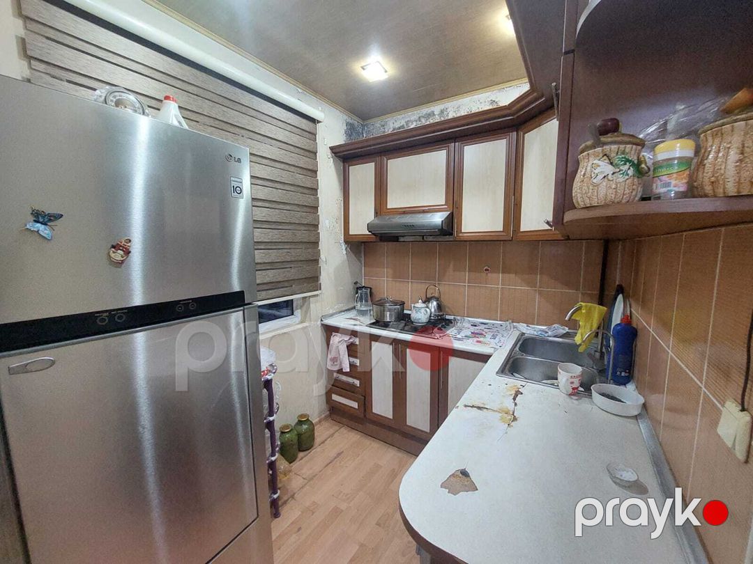 Satılır 2 otaqlı köhnə tikili 50 m² — Mənzil, Bakı (3)