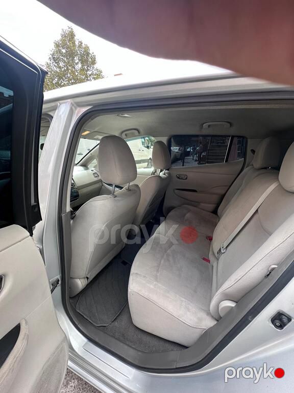 Nissan Leaf, 24 kWh, 2011 il, 177 478 km — Avtomobillər, Bakı (8)