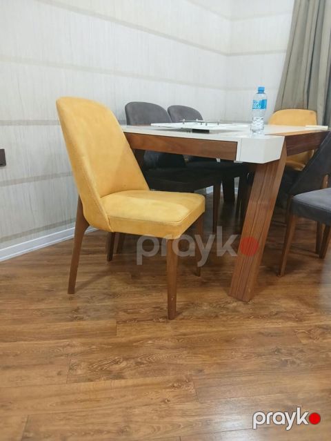 Yemək otağı dəsti – masa və 6 stul - Dizayn: Müasir üslub, ağ-laminat — Bakı