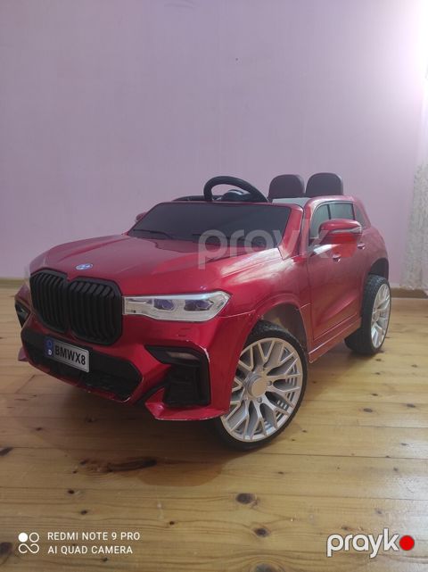 Uşaq avtomobili BMW — Bakı