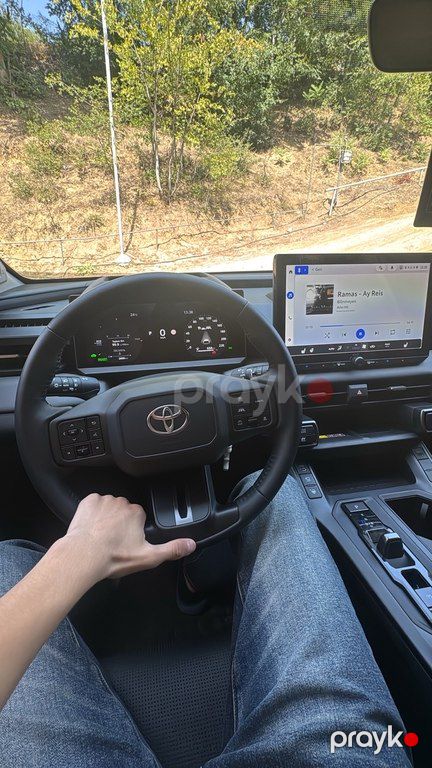 Toyota RAV4, 2.5 L, 1.6 kWh, 2026 il, 3 400 km — Avtomobillər, Bakı (8)