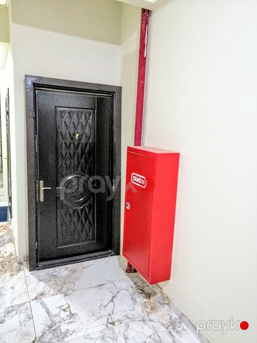 Metall giriş qapısı – dekorativ relyefli dizayn - Material: qalın — Pəncərələr, qapılar, balkonlar, Bakı (2)