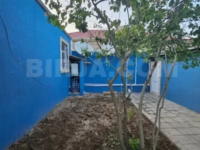 Maştağa qəsəbəsində 3 otaqlı ev satılır