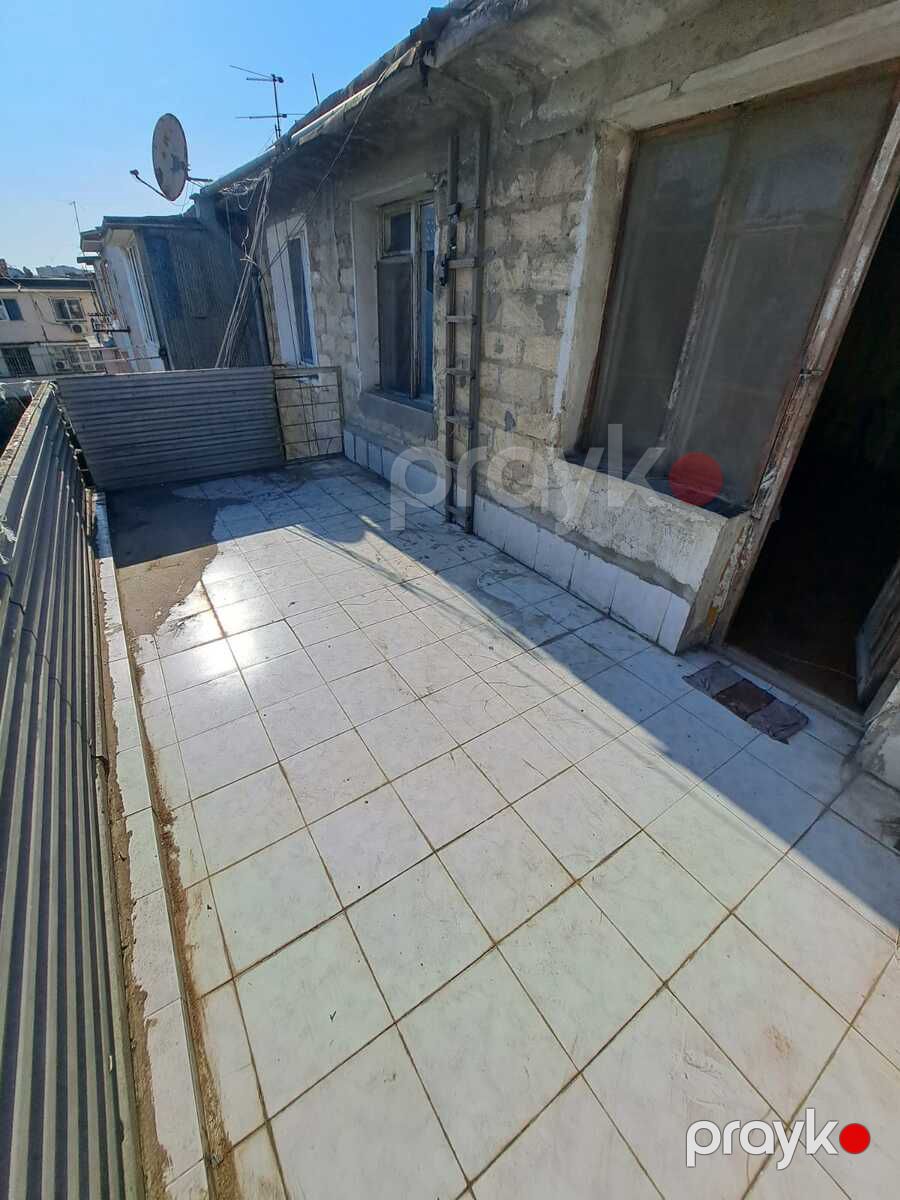 Satılır 3 otaqlı köhnə tikili 63 m² — Mənzil, Bakı (2)