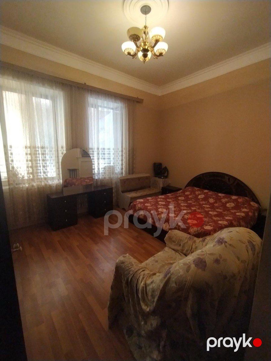 Satılır 6 otaqlı köhnə tikili 180 m² — Mənzil, Bakı (9)
