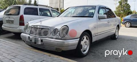 Mercedes E 320 4MATIC, 3.2 L, 1996 il, 274 500 km — Sumqayıt
