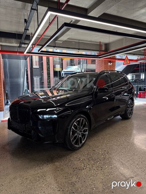 BMW X7, 3.0 L, 2023 il, 24 706 km — Bakı