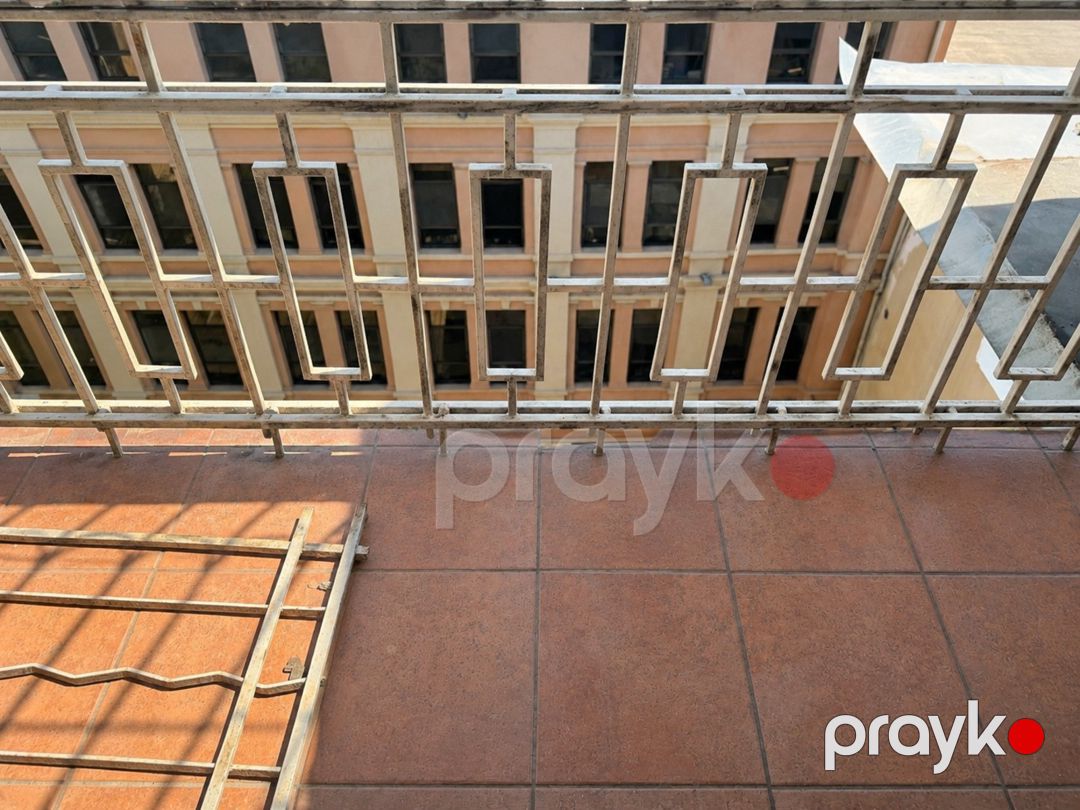 Satılır 3 otaqlı köhnə tikili 100 m² — Mənzil, Bakı (4)