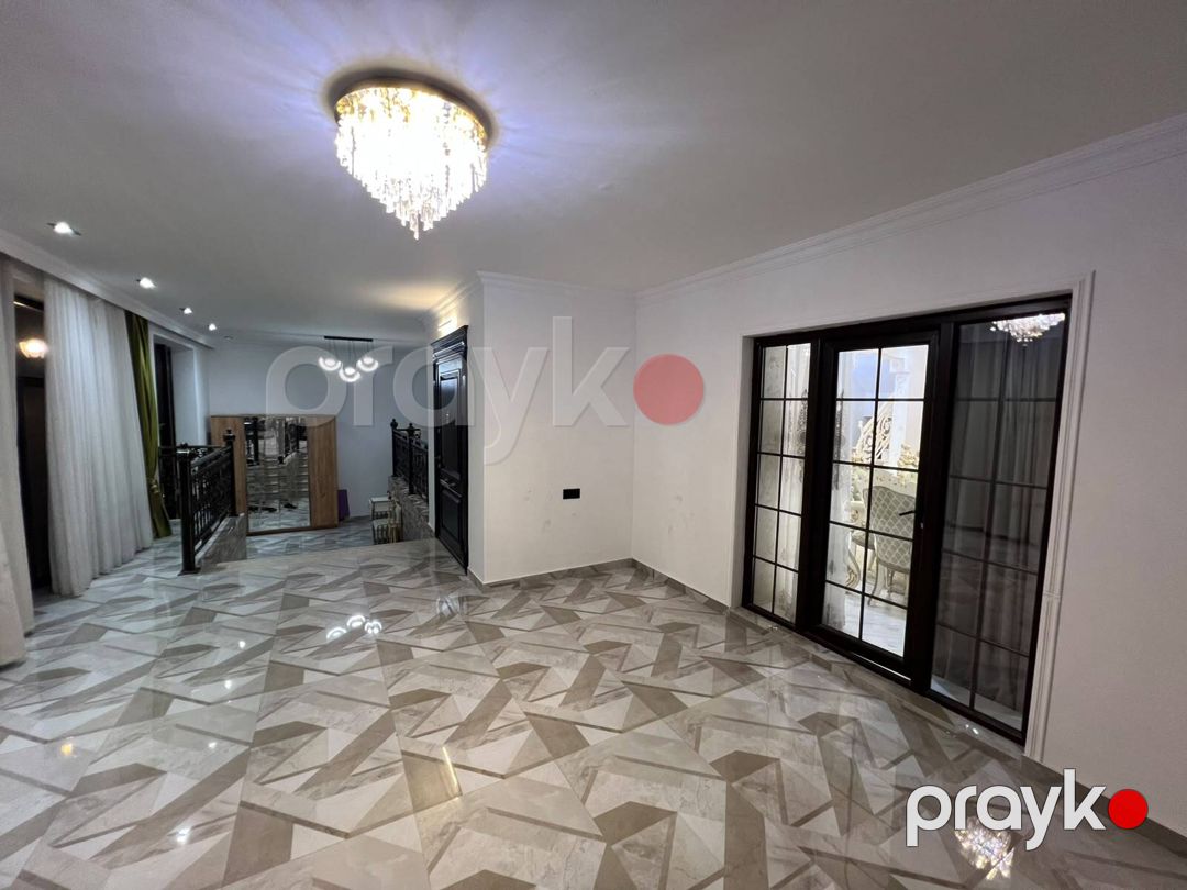 Satılır 5 otaqlı həyət evi/bağ evi 400 m² — Ev, villa, Bakı (3)