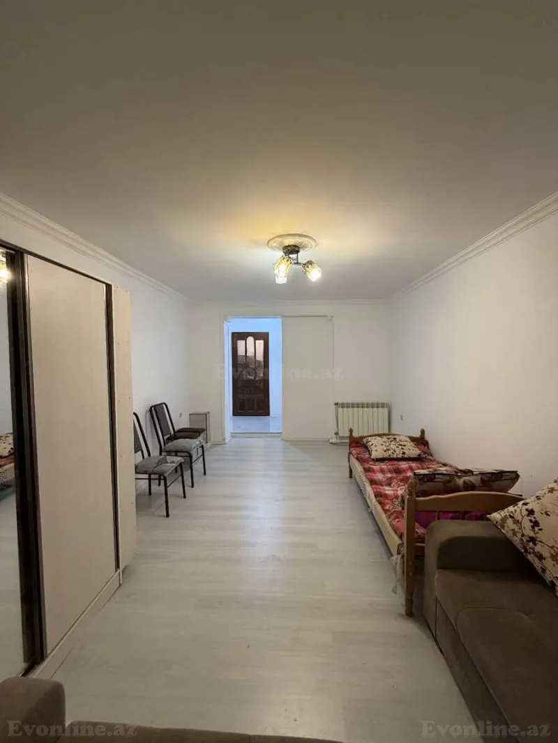 Satılır 1 otaqlı Mənzil Köhnə tikili 32 m² Bakı, Yasamal r., Elmlər Akademiyası m — Mənzil, Bakı (4)