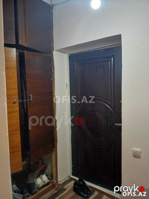 Köhnə tikili Satılır Nizami r., Qara Qarayev m., 1 otaq, 35 m² — Bakı