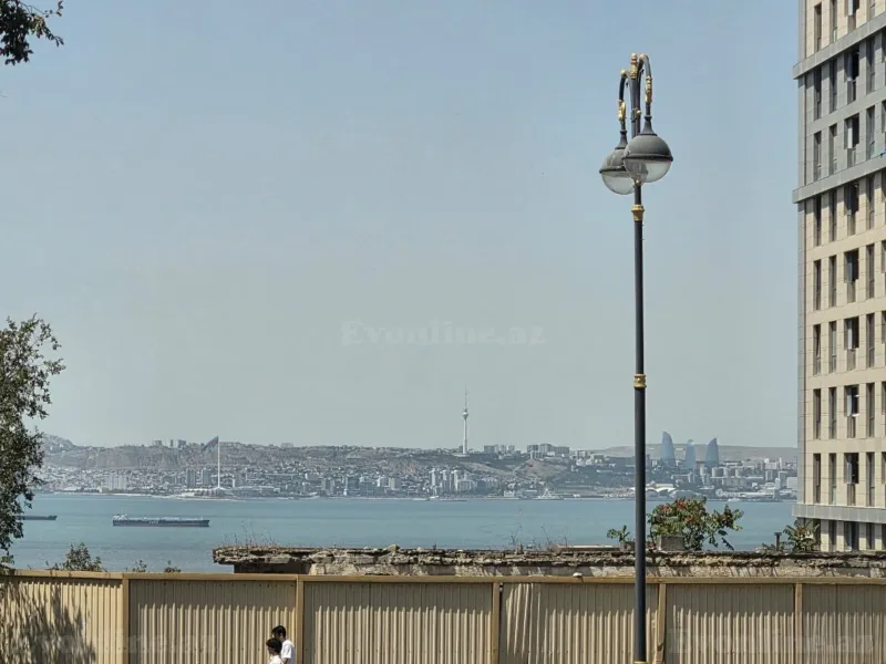 Satılır 2 otaqlı Mənzil Köhnə tikili 75 m² Bakı, Xətai r., Həzi Aslanov m., Həzi Aslanov — Mənzil, Bakı (8)