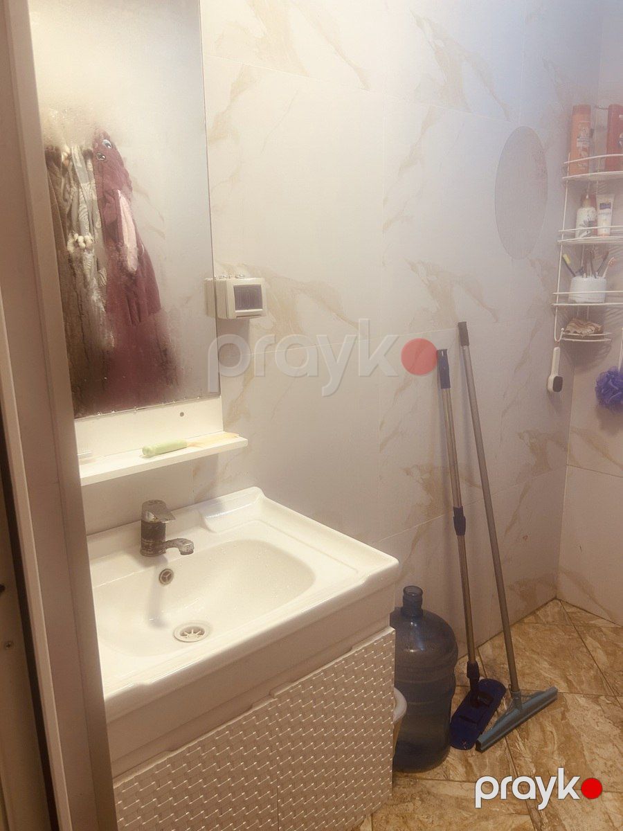 Satılır 3 otaqlı köhnə tikili 70 m² — Mənzil, Bakı (9)