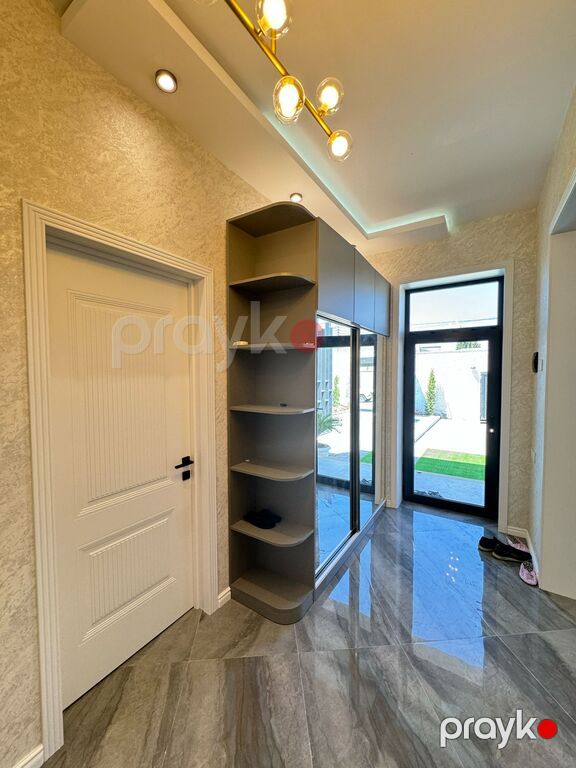 Satılır 5 otaqlı həyət evi/bağ evi 300 m² — Ev, villa, Bakı (12)