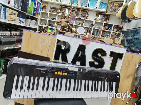 Sintezator "Casio" — Bakı