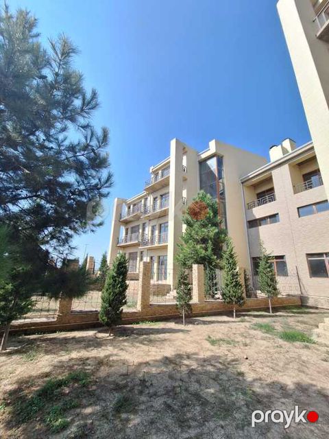 Satılır 11 otaqlı həyət evi/bağ evi 540 m² — Bakı