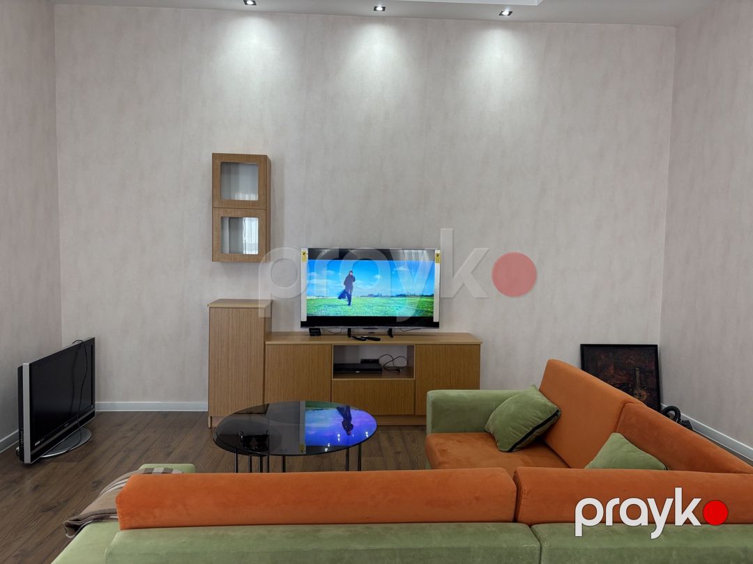 İcarəyə verilir 5 otaqlı həyət evi/bağ evi 250 m² — Ev, villa, Bakı (11)