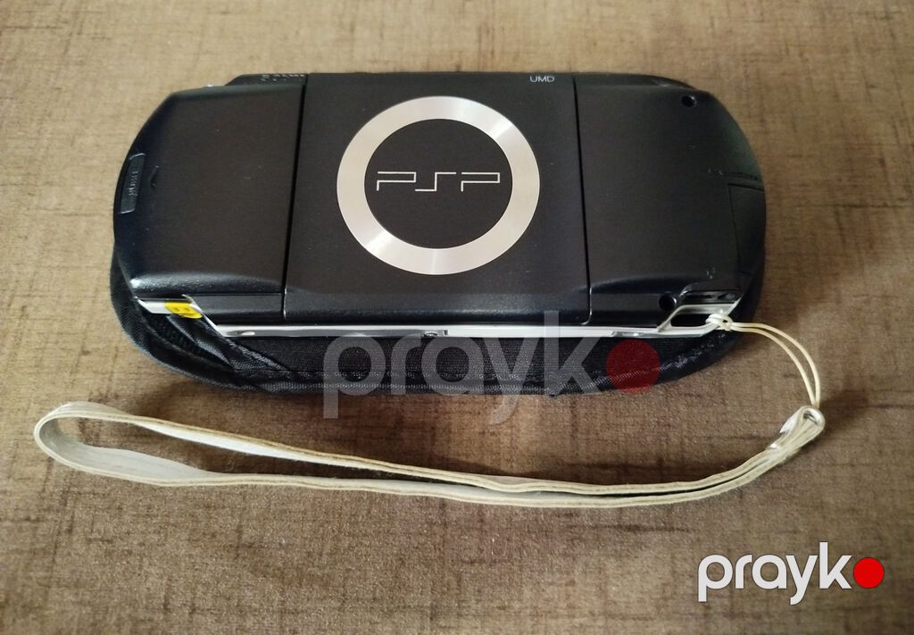 Sony PSP - Oyun Konsolu Heçbir problemi yoxdu içində çox məşhur — Portativ oyun konsoləri, Bakı (8)