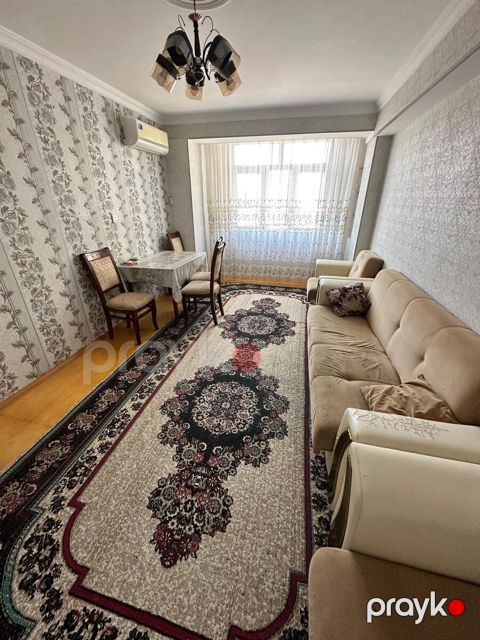 Satılır 2 otaqlı köhnə tikili 43 m² — Bakı