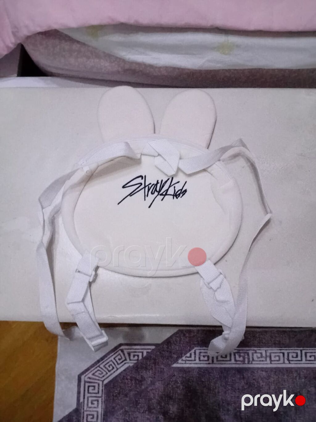 Stray Kids temalı yumşaq çiyin çantası - Dizayn: Ağ rəngdə — Çantalar, çamadanlar, cüzdanlar, Bakı (2)