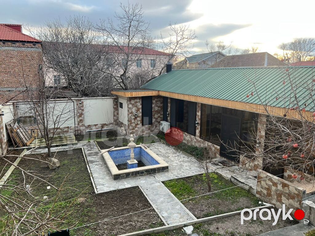 5 otaqlı, 110 kv. m, Orta təmir — Ev, villa, Şəki (9)