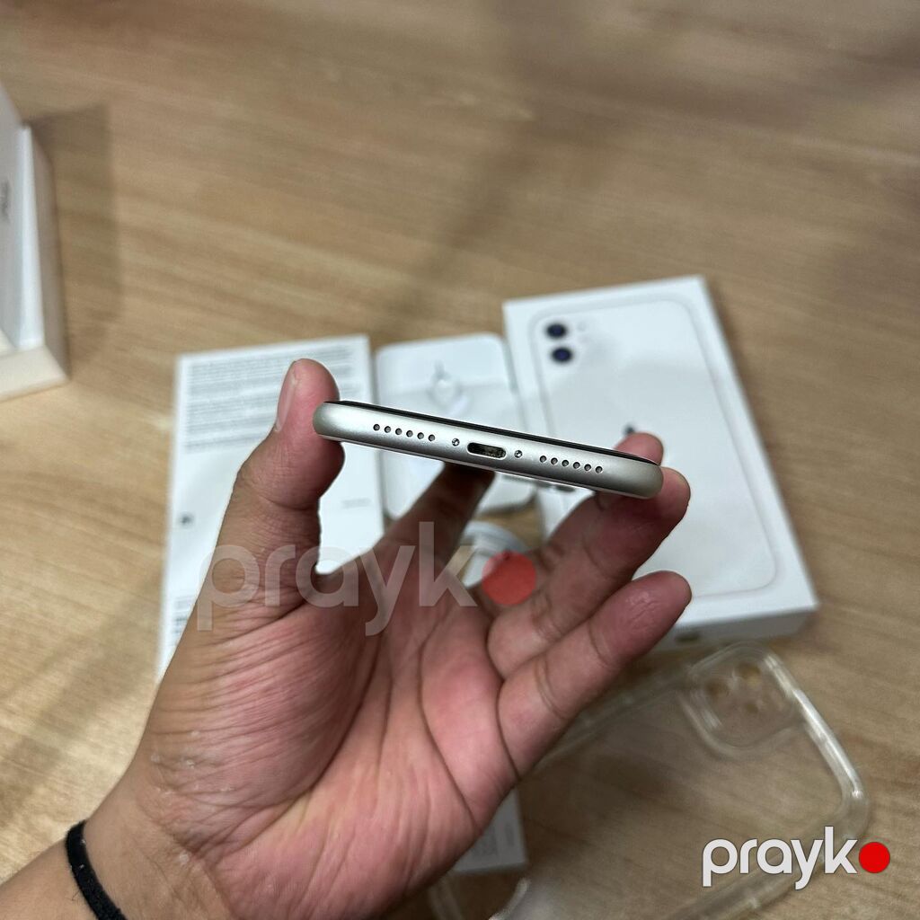 IPhone 11, 128 GB, Ağ, Zəmanət, Kredit, Simsiz şarj — Apple iPhone, Bakı (4)