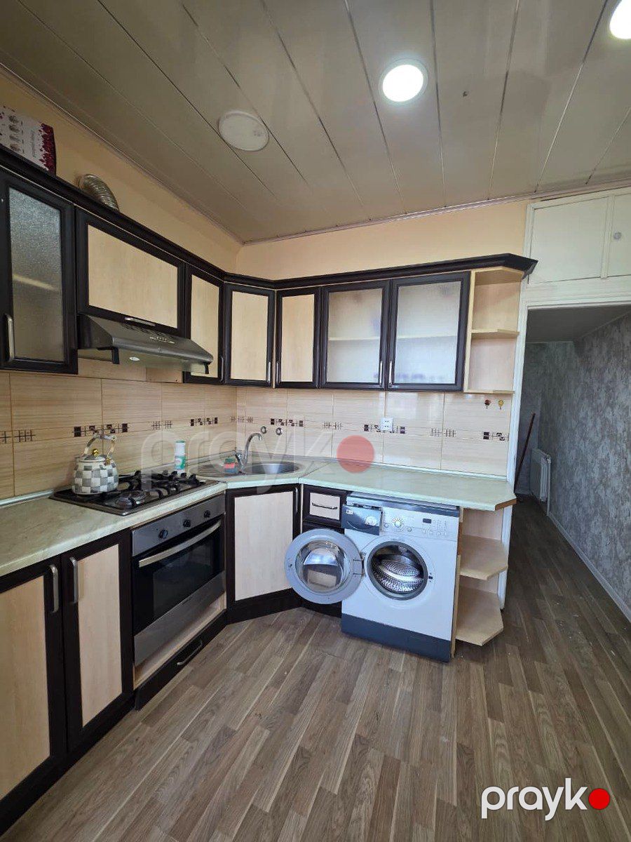 Satılır 1 otaqlı köhnə tikili 45 m² — Mənzil, Bakı (7)
