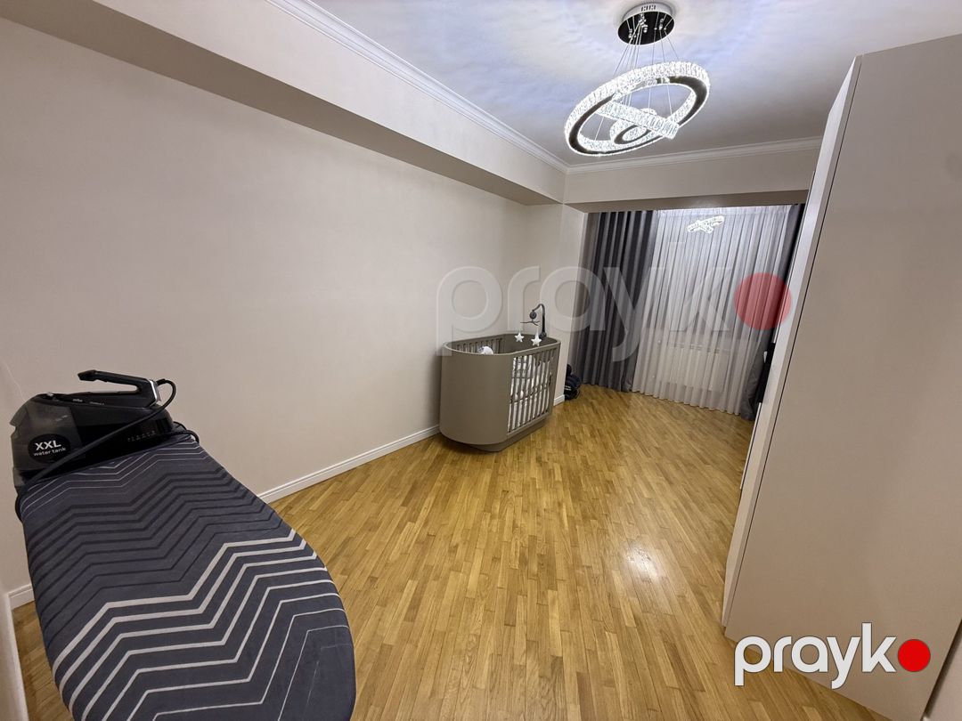 Satılır 4 otaqlı köhnə tikili 120 m² — Mənzil, Bakı (9)
