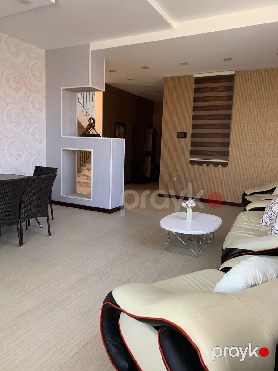 Satılır 8 otaqlı həyət evi/bağ evi 400 m² — Ev, villa, Bakı (7)